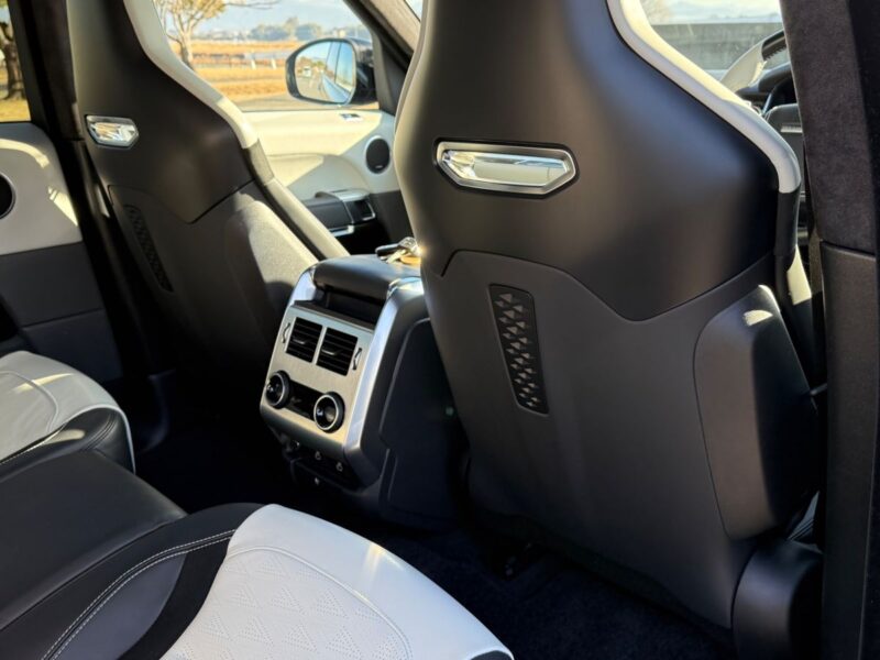 2022 Land Rover Range Rover Sport SVR Japan SV Edition - Limited to 9 cars (3BA-LW5SE)