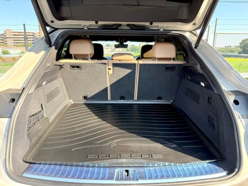 2020 PORSCHE CAYENNE COUPE e-HYBRID (3LA-E3L30A)