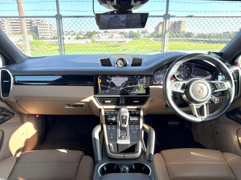 2020 PORSCHE CAYENNE COUPE e-HYBRID (3LA-E3L30A)