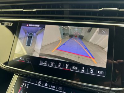 2023 AUDI SQ8 (3BA-F1DWRA)