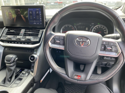 2021 Toyota Land Cruiser GR Sport (3DA-FJA300W)