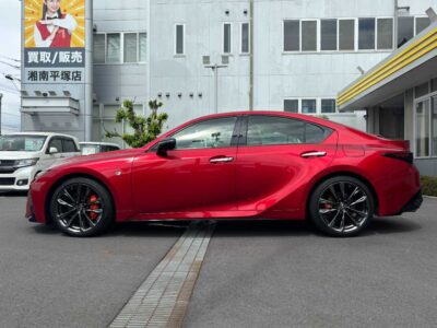 2022 LEXUS IS350 F Sport Mode Glitter (GSE31)