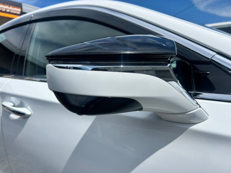 2021 LEXUS LS500h F Sport (GVF50)