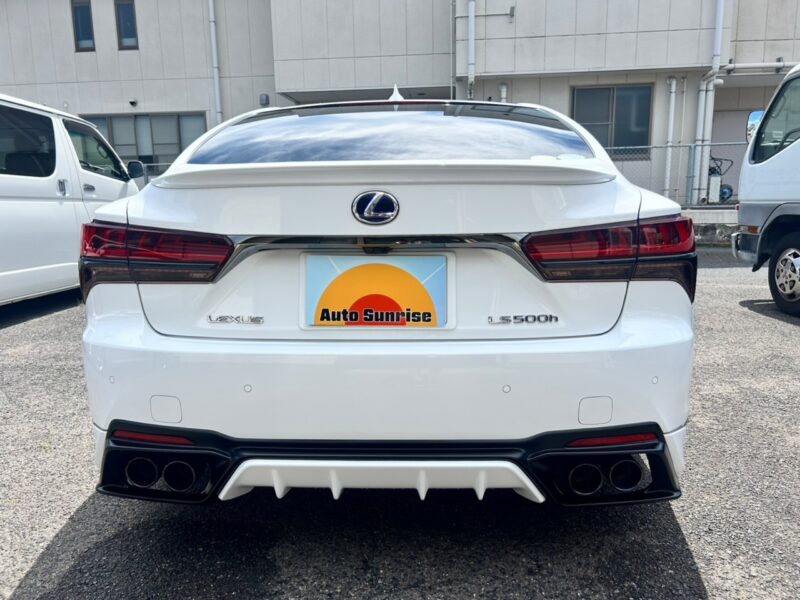 2021 LEXUS LS500h F Sport (GVF50)
