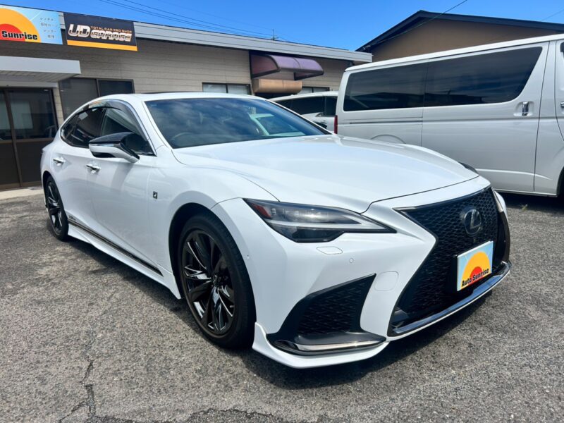 2021 LEXUS LS500h F Sport (GVF50)