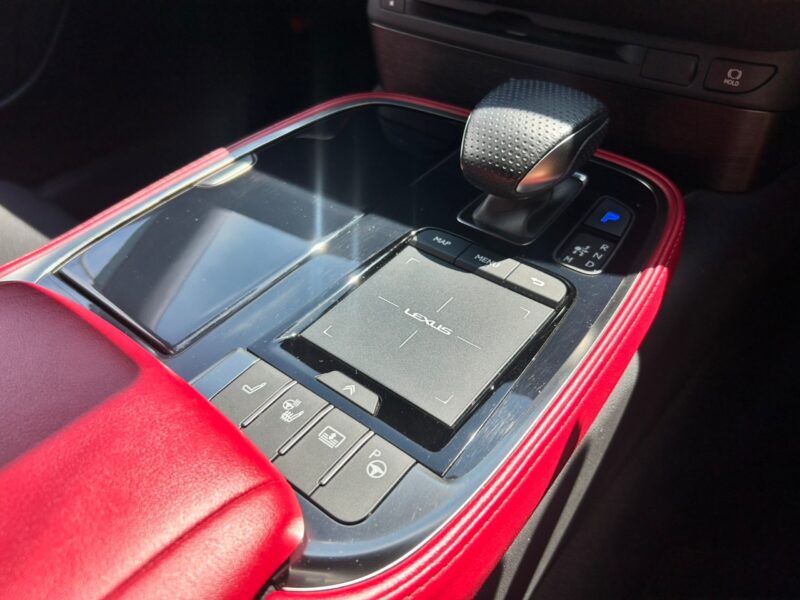 2021 LEXUS LS500h F Sport (GVF50)